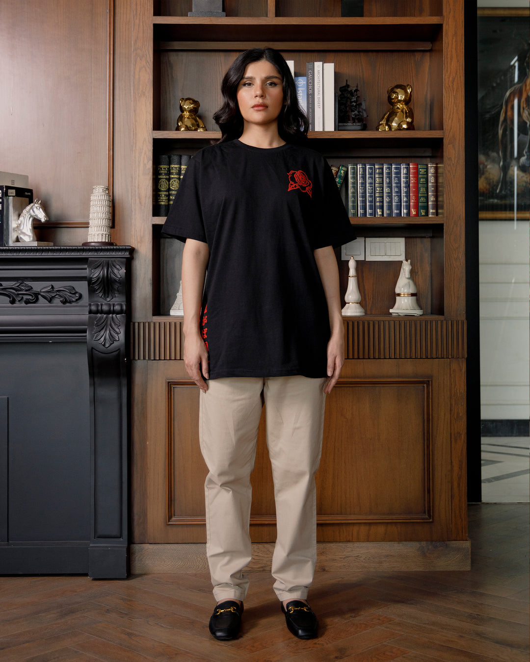 Black Akai Hana T-Shirt