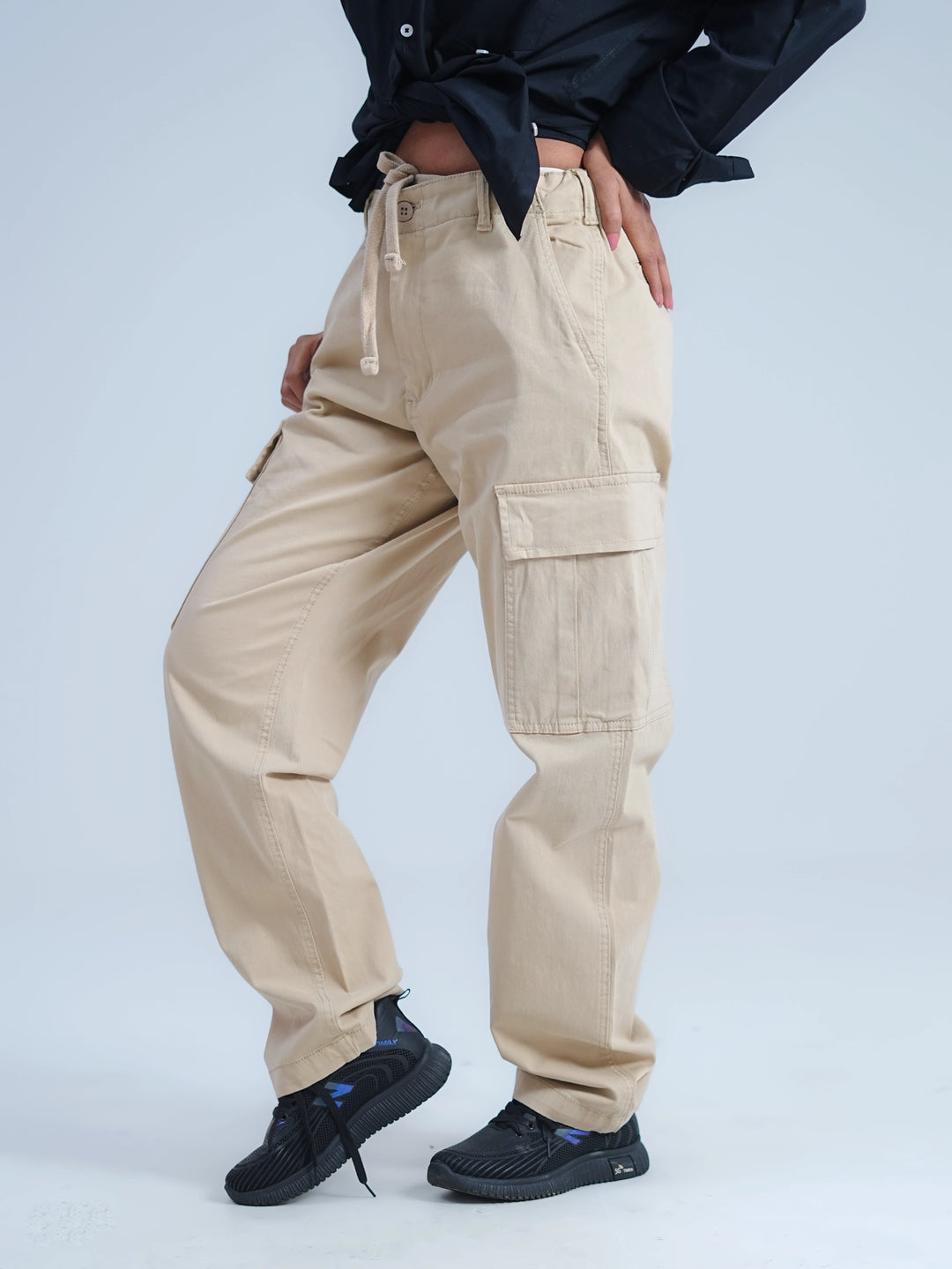 Woman Comfort Cargo Pants Beige