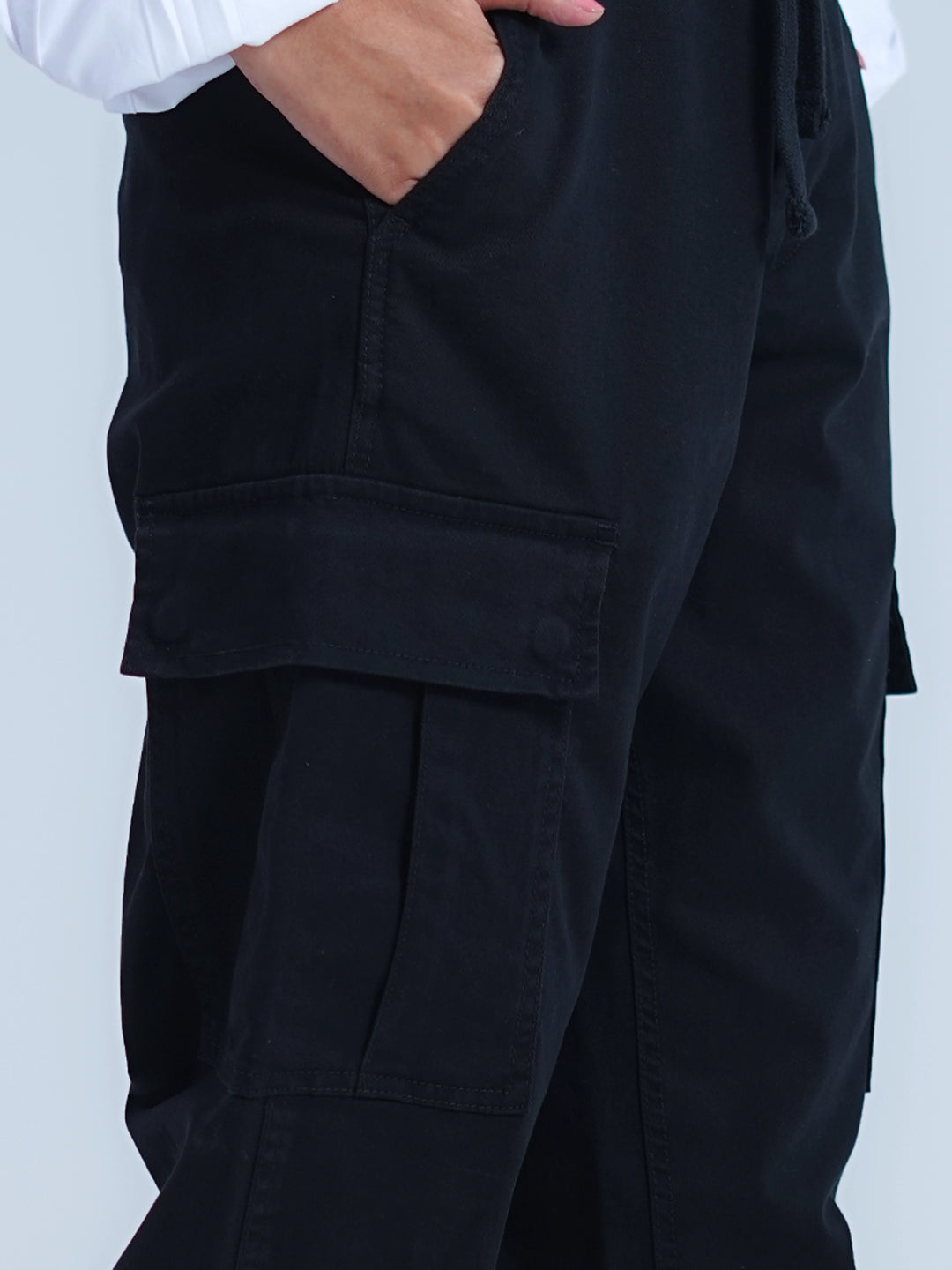 Woman Comfort Cargo Pants Black