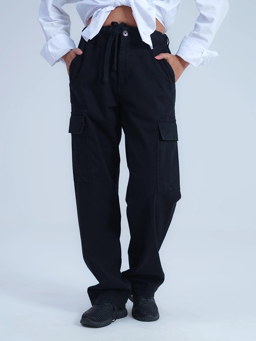 Woman Comfort Cargo Pants Black