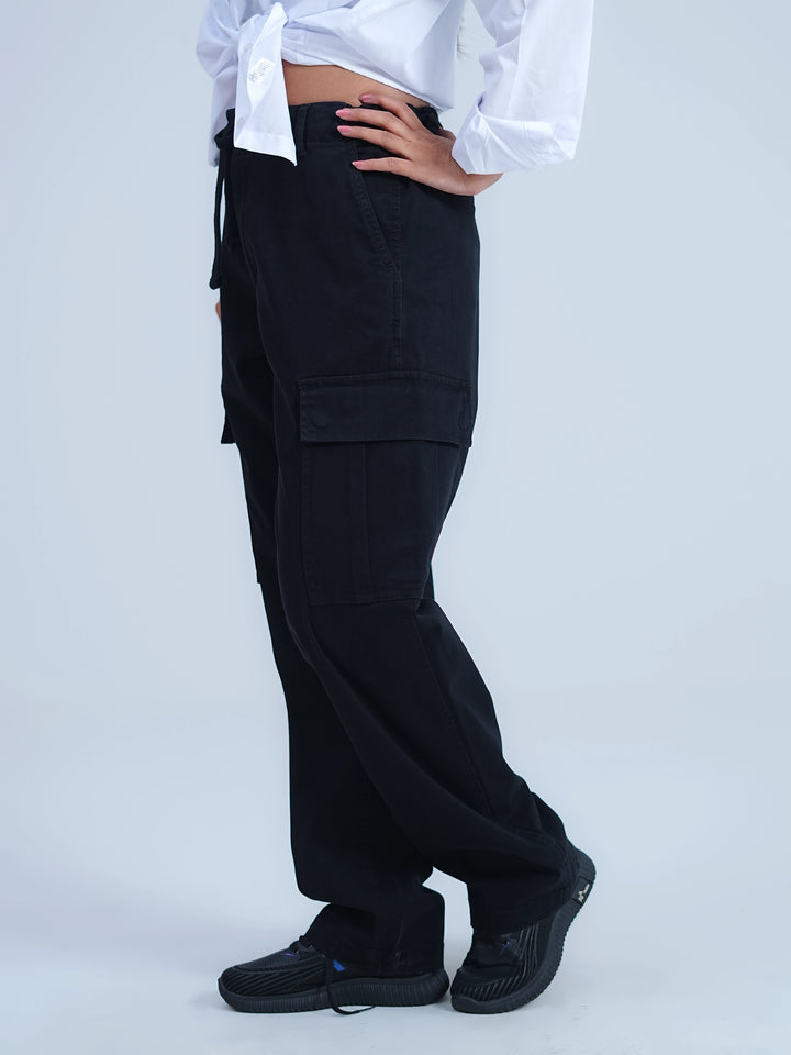 Woman Comfort Cargo Pants Black