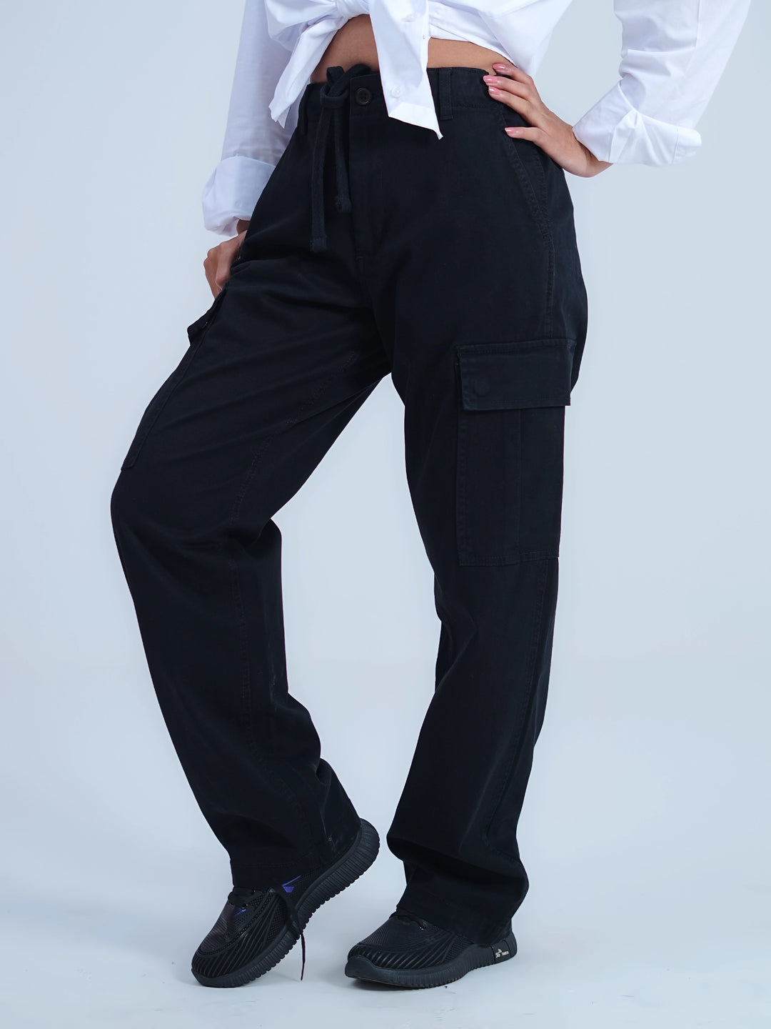 Woman Comfort Cargo Pants Black