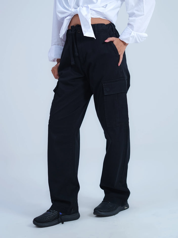 Woman Comfort Cargo Pants Black