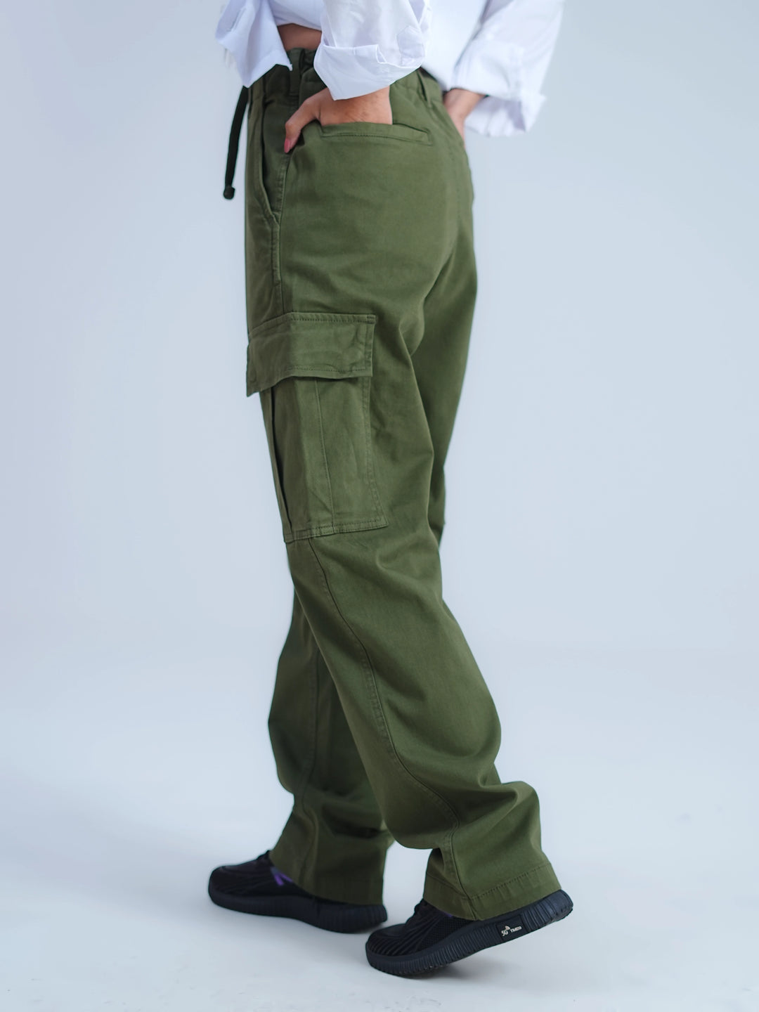 Woman Comfort Cargo Pants Olive Green